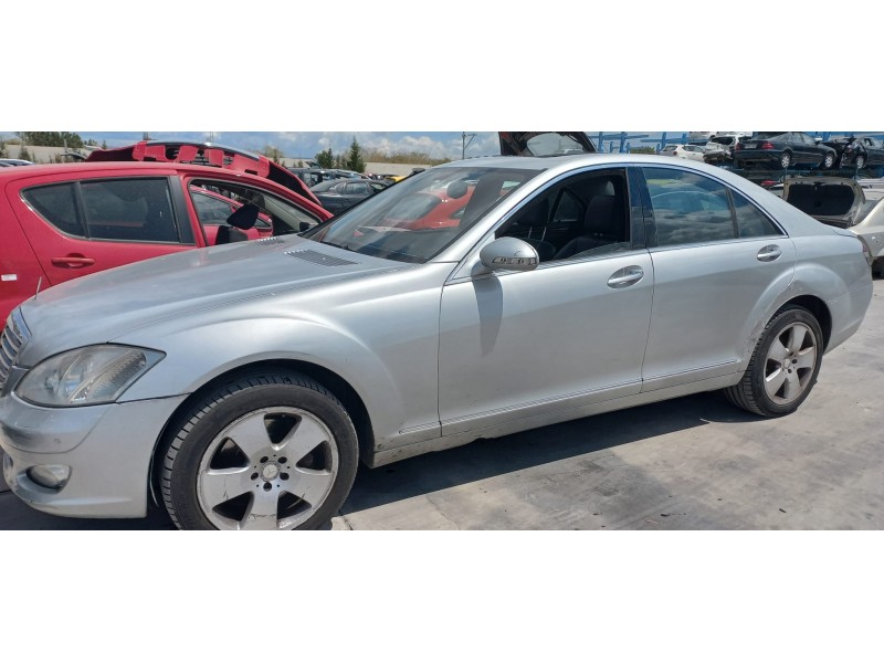 mercedes clase s (w221) berlina del año 2009