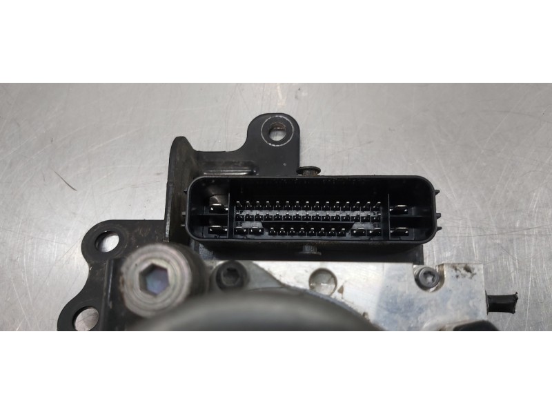 Recambio de abs para hyundai tucson klass 2wd referencia OEM IAM 58920D7560  