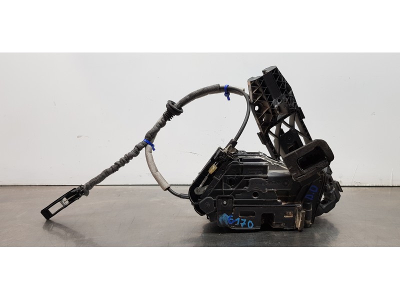 Recambio de cerradura puerta delantera derecha para volkswagen caddy furgón/kombi furgón 4motion bmt referencia OEM IAM 5TB83701 Recambio de cerradura puerta delantera derecha para volkswagen caddy furgón/kombi furgón 4motion bmt referencia OEM IAM 5TB83701