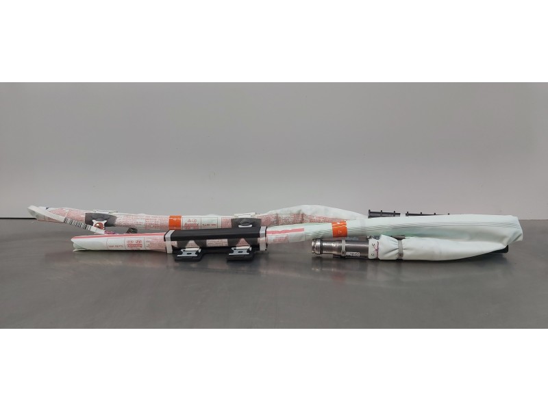 Recambio de airbag cortina delantero derecho para hyundai tucson klass 2wd referencia OEM IAM 85020D7000  