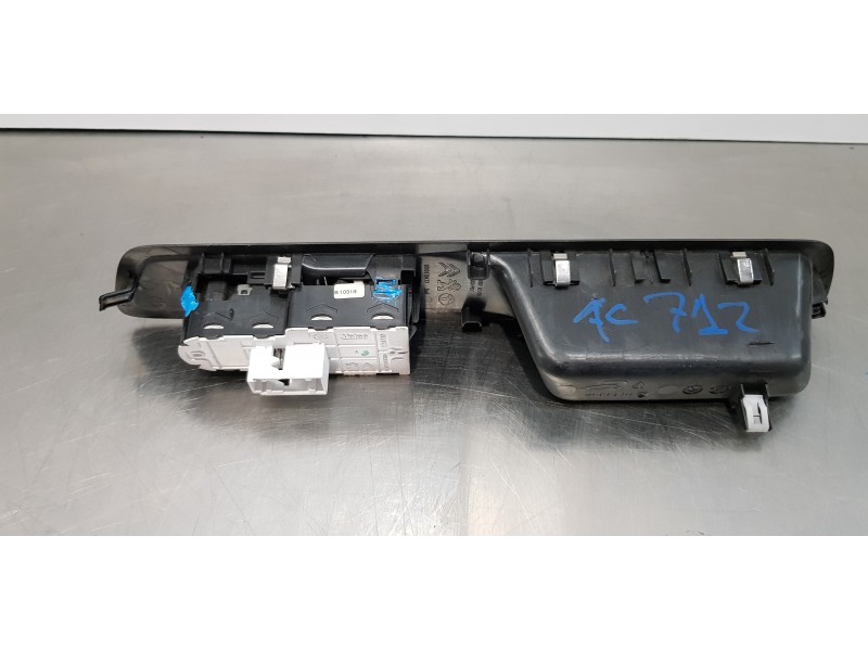 Recambio de mando elevalunas delantero izquierdo para peugeot expert furgón pro standard referencia OEM IAM 98144414ZD  