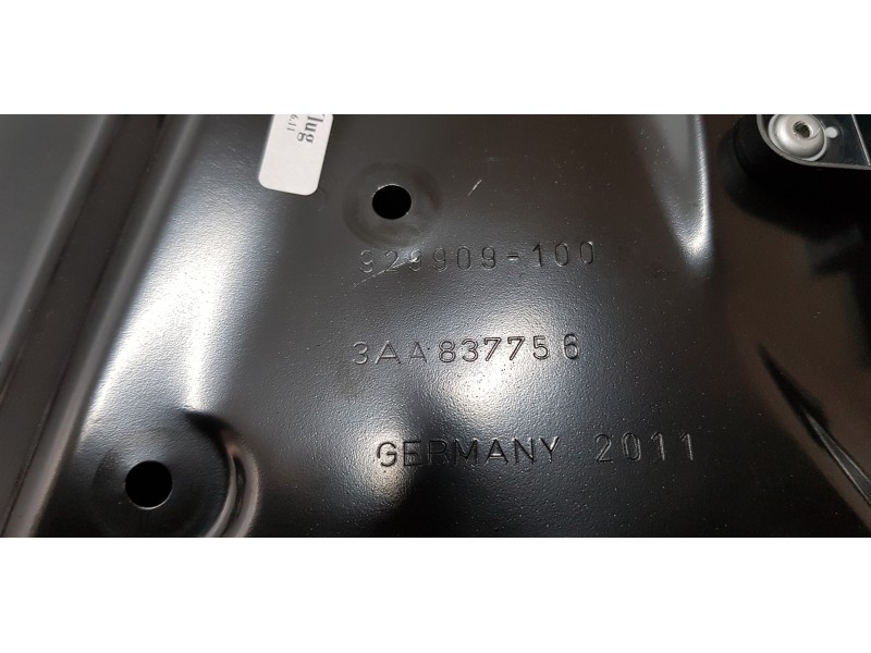 Recambio de elevalunas delantero derecho para volkswagen passat variant (365) highline referencia OEM IAM 3AA837756   Recambio de elevalunas delantero derecho para volkswagen passat variant (365) highline referencia OEM IAM 3AA837756