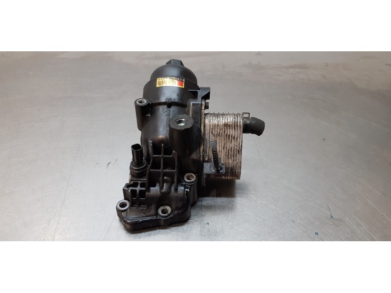 Recambio de enfriador aceite motor para kia carens ( ) concept referencia OEM IAM 264002A900  