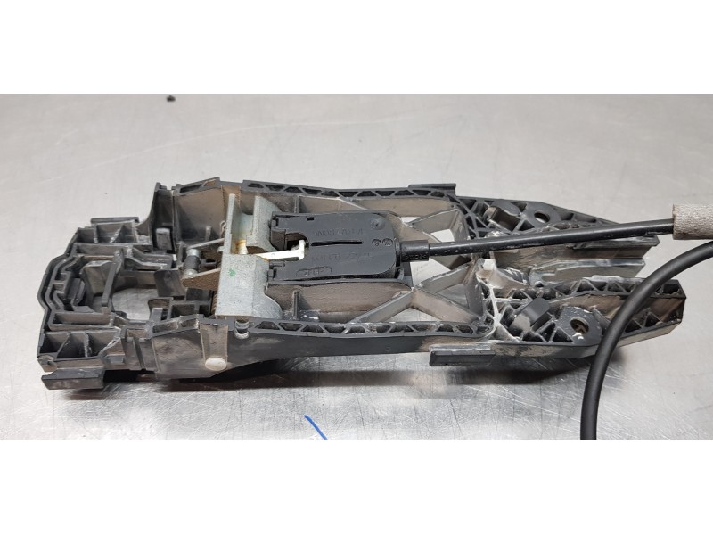 Recambio de cerradura puerta delantera derecha para volkswagen caddy furgón/kombi furgón 4motion bmt referencia OEM IAM 5TB83701 Recambio de cerradura puerta delantera derecha para volkswagen caddy furgón/kombi furgón 4motion bmt referencia OEM IAM 5TB83701