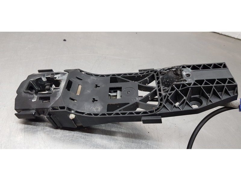 Recambio de cerradura puerta delantera derecha para volkswagen caddy furgón/kombi furgón 4motion bmt referencia OEM IAM 5TB83701 Recambio de cerradura puerta delantera derecha para volkswagen caddy furgón/kombi furgón 4motion bmt referencia OEM IAM 5TB83701