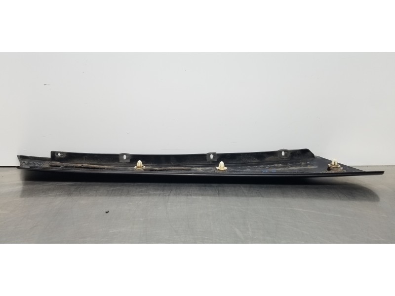 Recambio de molduras delanteras para bmw mini (r50,r53) cooper s referencia OEM IAM 51137128158   Recambio de molduras delanteras para bmw mini (r50,r53) cooper s referencia OEM IAM 51137128158