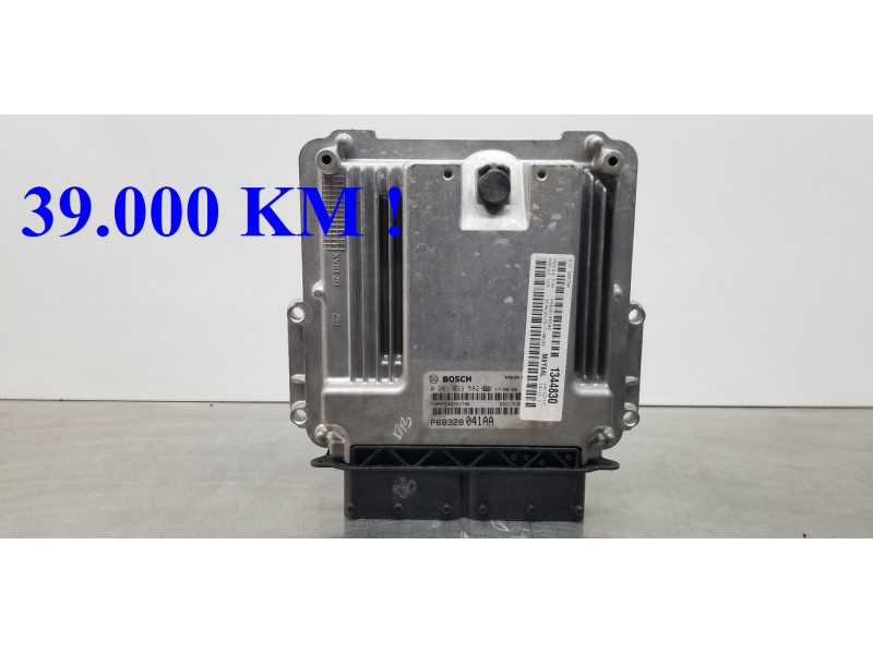 Recambio de centralita motor uce para jeep compass ii longitude 4x4 referencia OEM IAM 68328041AA P68328041AA 0281033582