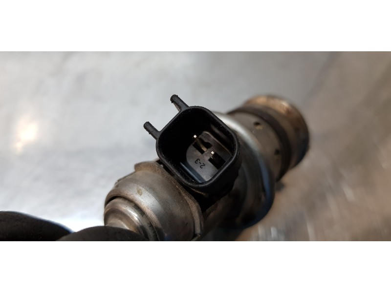 Recambio de inyector para volvo xc60 r design awd referencia OEM IAM 32203677  