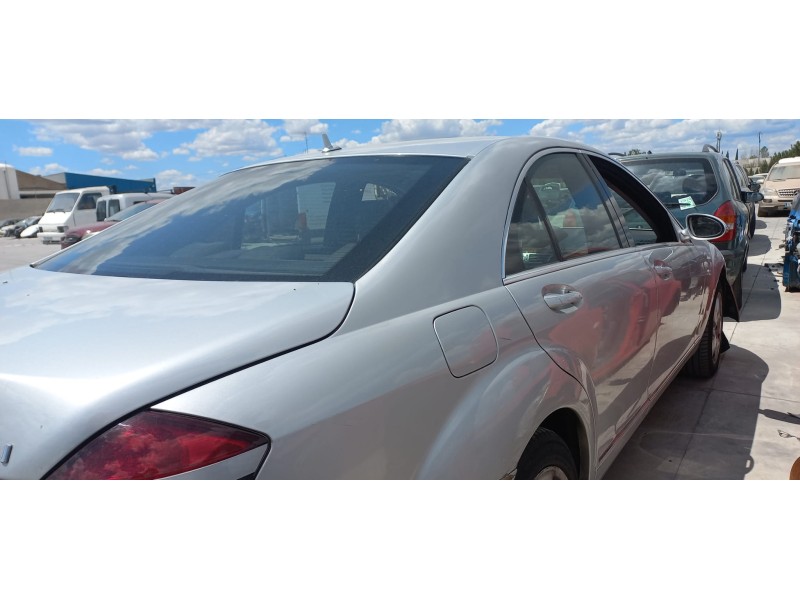mercedes clase s (w221) berlina del año 2009