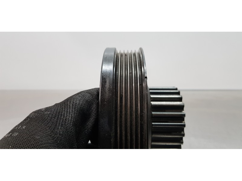 Recambio de polea cigueñal para volkswagen tiguan edition bmt referencia OEM IAM 04L105243  