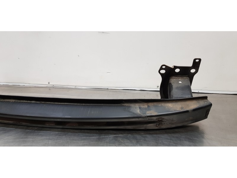 Recambio de refuerzo paragolpes delantero para volkswagen touran (1t1) advance referencia OEM IAM 1T0807109B  