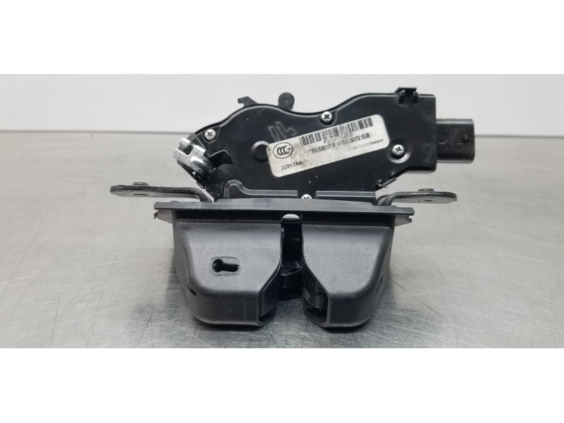 Recambio de cerradura maletero / porton para jeep compass ii longitude 4x4 referencia OEM IAM 68332768AA 53410830 