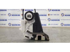 Recambio de cerradura puerta trasera derecha para toyota yaris hsd city referencia OEM IAM 690500D310