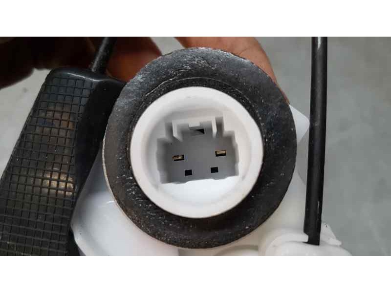 Recambio de cerradura puerta trasera izquierda para toyota yaris hsd city referencia OEM IAM 690600D310   Recambio de cerradura puerta trasera izquierda para toyota yaris hsd city referencia OEM IAM 690600D310