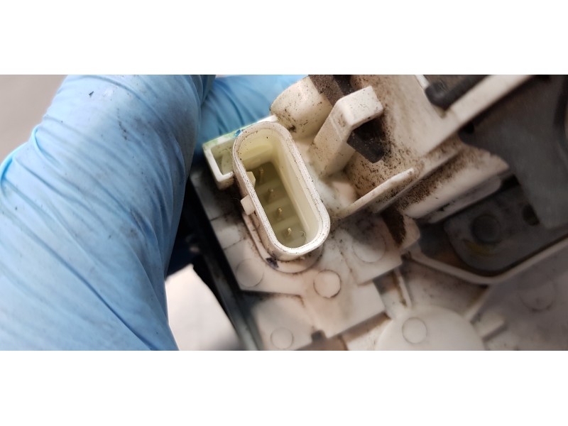 Recambio de cerradura puerta delantera derecha para jeep compass ii longitude 4x4 referencia OEM IAM 4589916AE P04589916AE 