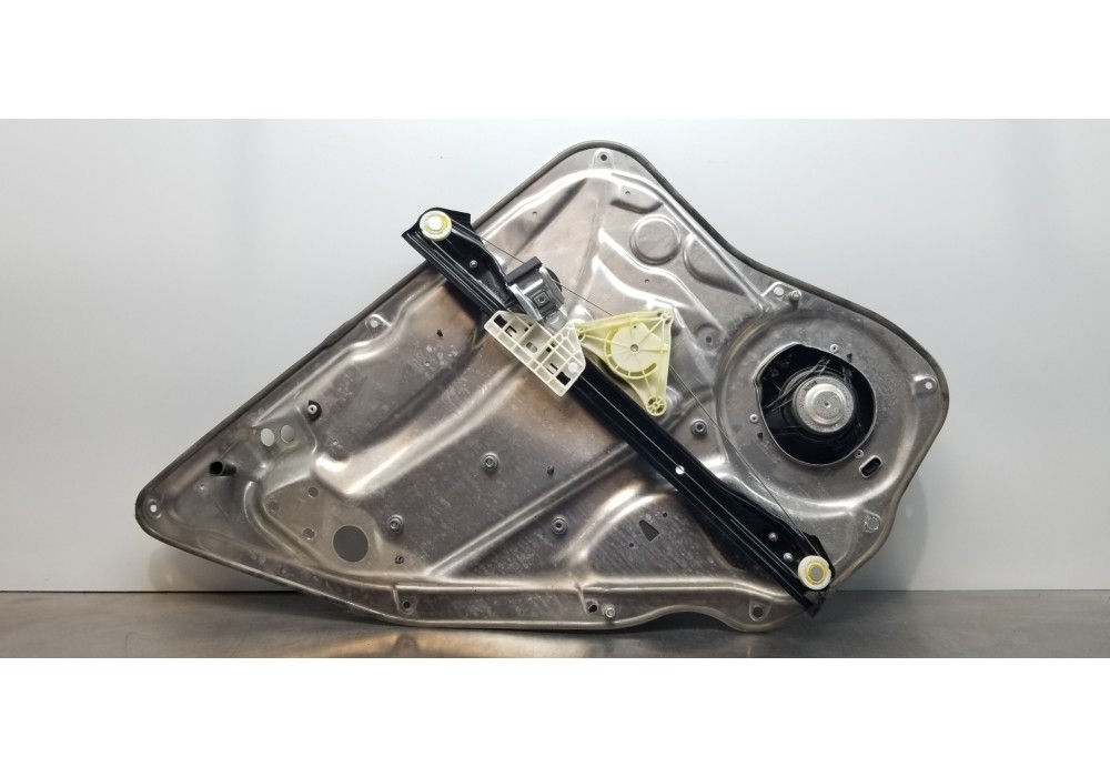 Recambio de elevalunas trasero derecho para mercedes clase glk (w204) glk glk 320 cdi 4-matic (204.983) referencia OEM IAM A2048
