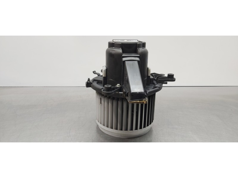 Recambio de motor calefaccion para peugeot expert furgón pro standard referencia OEM IAM 1617062780   Recambio de motor calefaccion para peugeot expert furgón pro standard referencia OEM IAM 1617062780