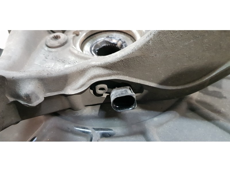 Recambio de mangueta delantera derecha para volkswagen passat variant (365) highline referencia OEM IAM 3C0407258F   Recambio de mangueta delantera derecha para volkswagen passat variant (365) highline referencia OEM IAM 3C0407258F