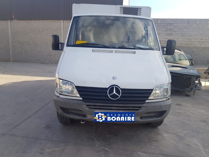 mercedes sprinter 02.00  caja cerrada del año 2005