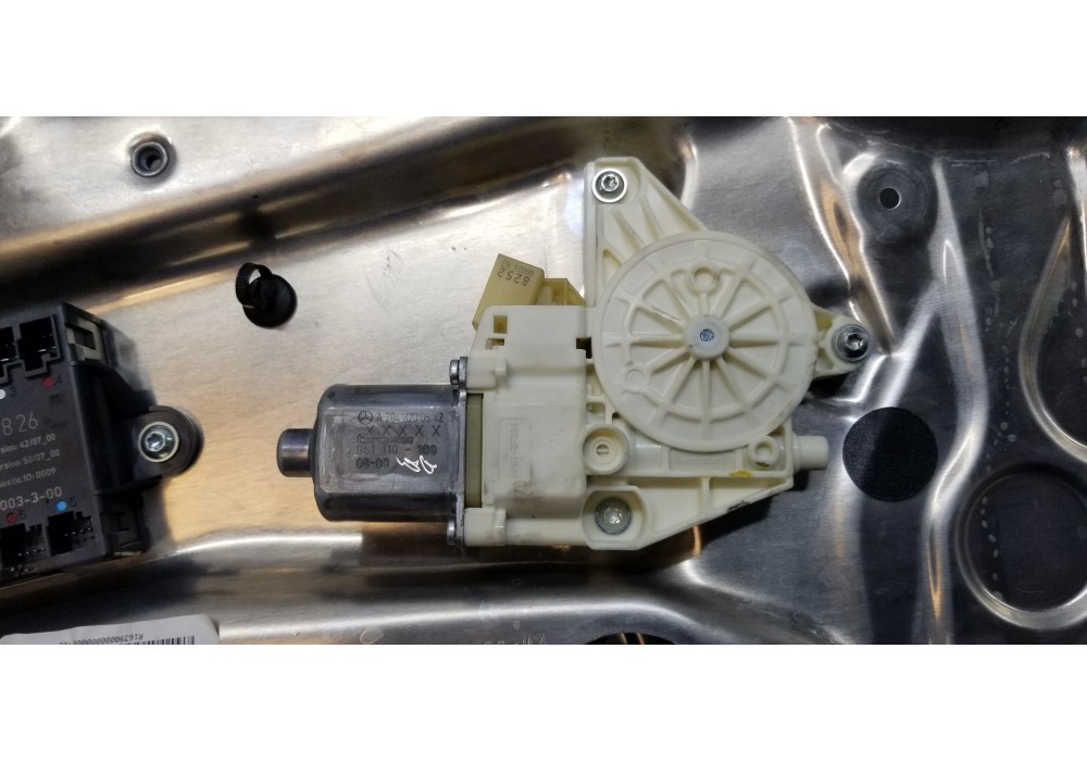 Recambio de elevalunas trasero derecho para mercedes clase glk (w204) glk glk 320 cdi 4-matic (204.983) referencia OEM IAM A2048