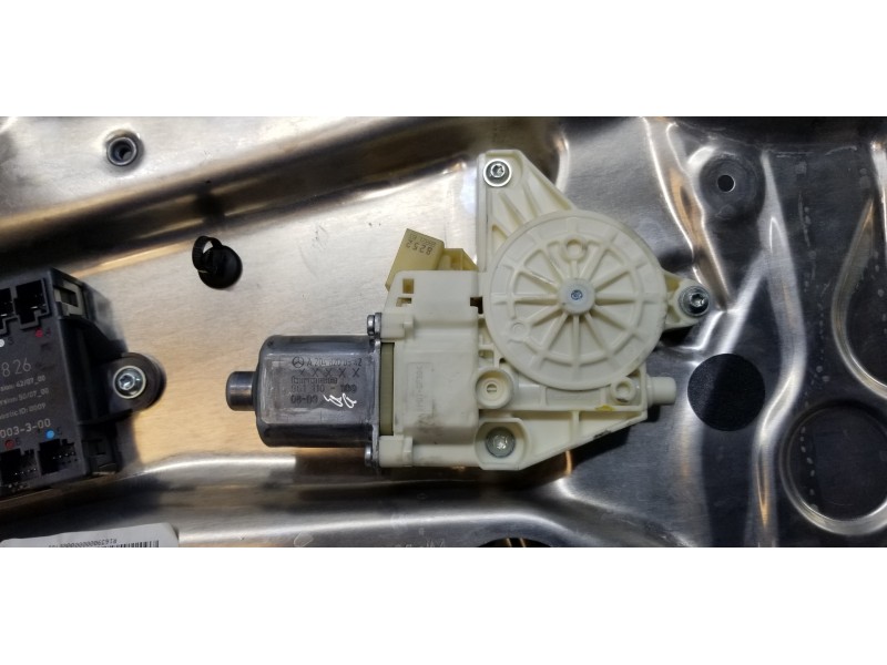 Recambio de elevalunas trasero derecho para mercedes clase glk (w204) glk glk 320 cdi 4-matic (204.983) referencia OEM IAM A2048