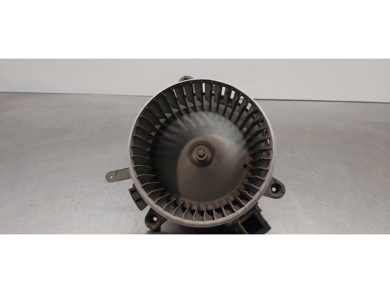 Recambio de motor calefaccion para peugeot expert furgón pro standard referencia OEM IAM 1617062780   Recambio de motor calefaccion para peugeot expert furgón pro standard referencia OEM IAM 1617062780