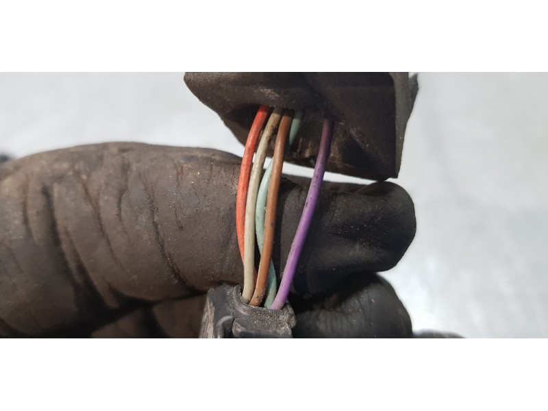 Recambio de retrovisor izquierdo para citroen c5 berlina 2.0 hdi vivace-/ automático referencia OEM IAM 8149HX  