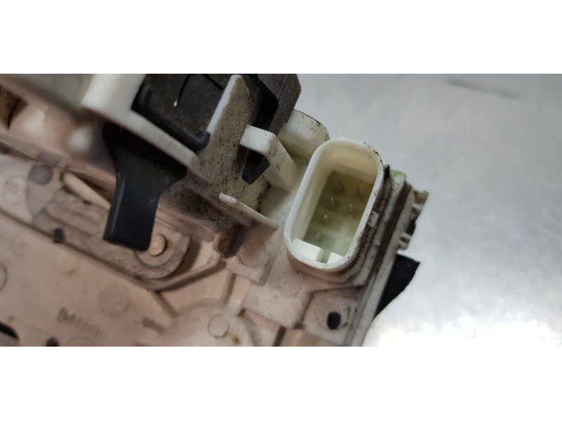 Recambio de cerradura puerta delantera izquierda para jeep compass ii longitude 4x4 referencia OEM IAM 68211097AB P68211097AB 