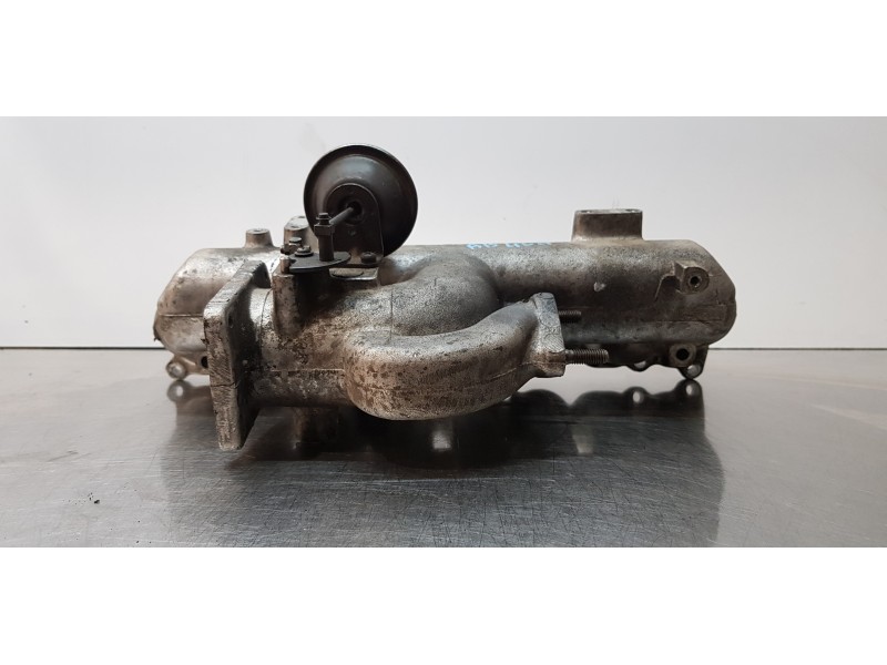 Recambio de colector admision para kia sorento 2.5 crdi ex referencia OEM IAM 283104A102  