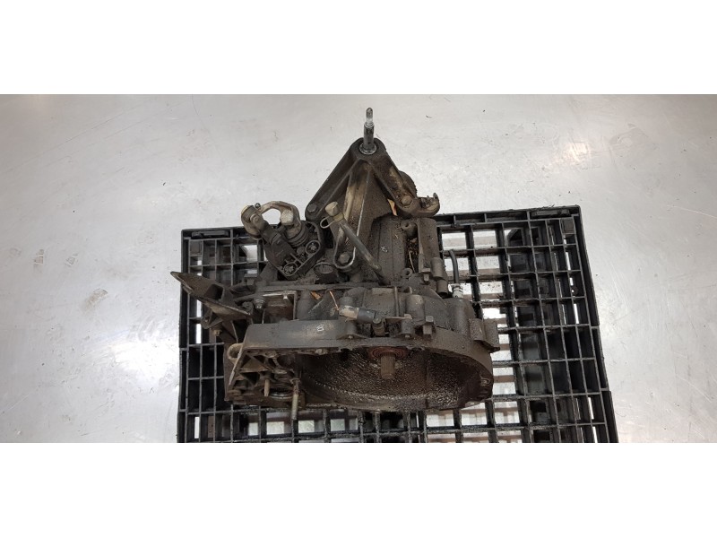 Recambio de caja cambios para renault scenic ii pack authentique referencia OEM IAM 7701723235 JR5104 8200553271 Recambio de caja cambios para renault scenic ii pack authentique referencia OEM IAM 7701723235 JR5104 8200553271