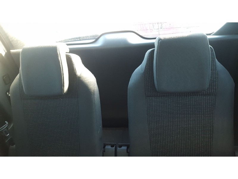 peugeot 5008 del año 2012