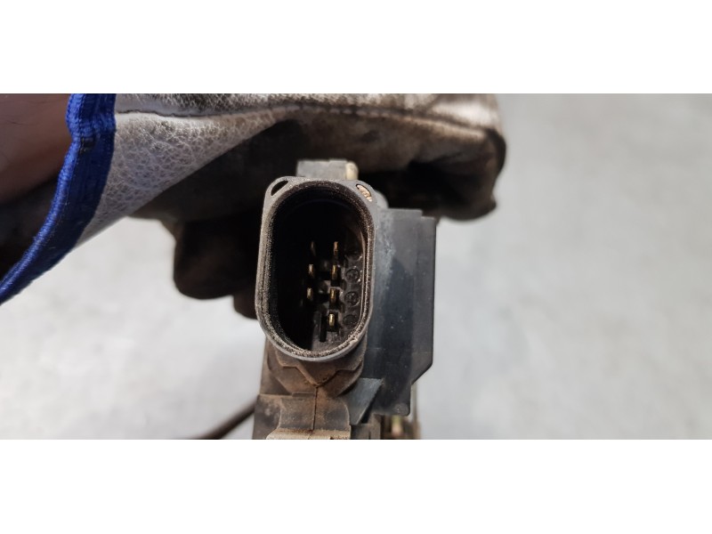 Recambio de cerradura puerta trasera derecha para audi a6 berlina (4b2) 3.0 referencia OEM IAM 4B0839016G  