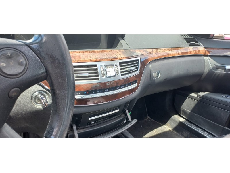 mercedes clase s (w221) berlina del año 2009