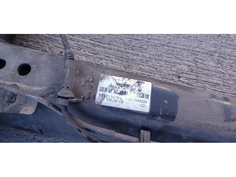 Recambio de puente trasero para dacia lodgy comfort referencia OEM IAM 555117070R  