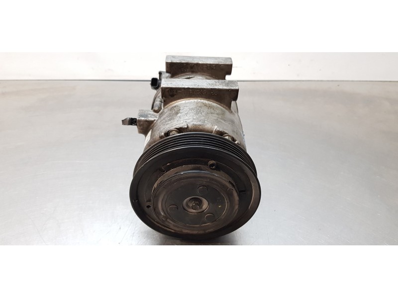 Recambio de compresor aire acondicionado para kia carens ( ) concept referencia OEM IAM 97701A4500   Recambio de compresor aire acondicionado para kia carens ( ) concept referencia OEM IAM 97701A4500