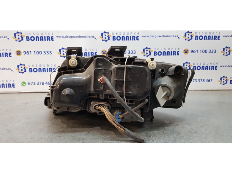 Recambio de faro derecho para audi a6 berlina (4b2) 3.0 referencia OEM IAM 4B0941004BJ   Recambio de faro derecho para audi a6 berlina (4b2) 3.0 referencia OEM IAM 4B0941004BJ
