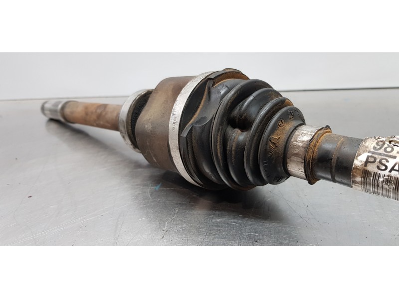 Recambio de transmision delantera derecha para citroen c4 grand picasso spacetourer referencia OEM IAM 9811176780  