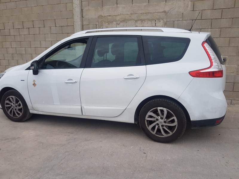 renault scenic iii del año 2014