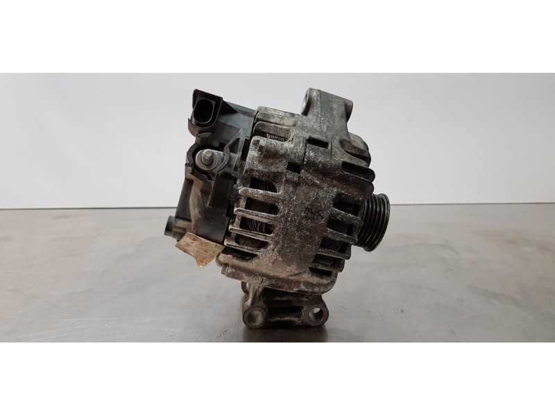 Recambio de alternador para ford c-max titanium referencia OEM IAM AV6N10300HA  