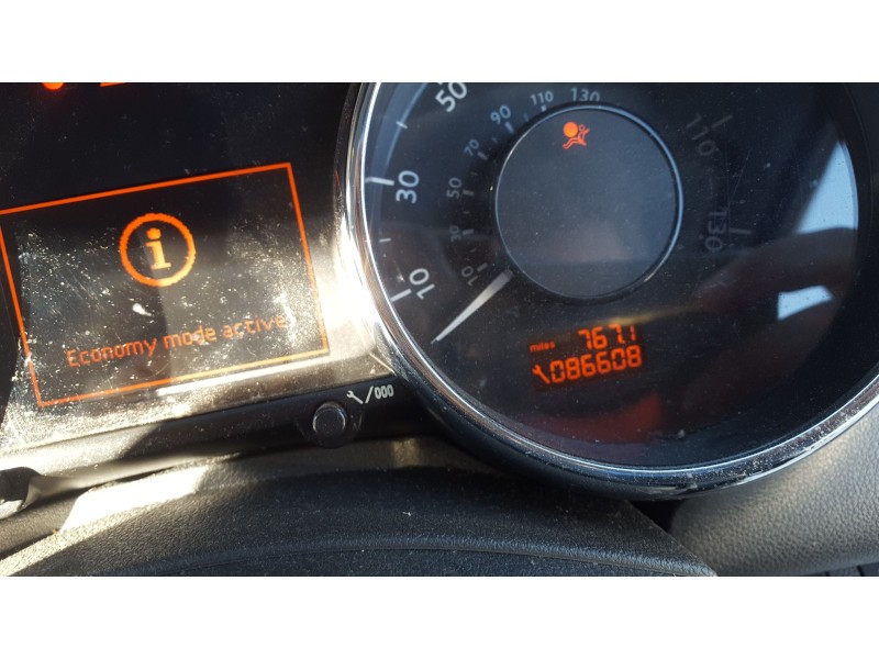 peugeot 5008 del año 2012