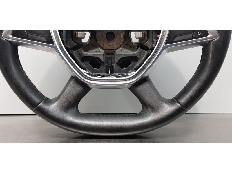 Recambio de volante para dacia lodgy comfort referencia OEM IAM 484006290R  