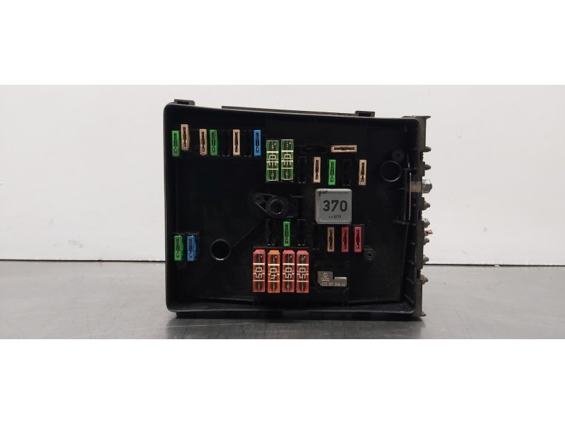 Recambio de caja reles / fusibles para seat altea xl (5p5) family referencia OEM IAM 1K0937125A  