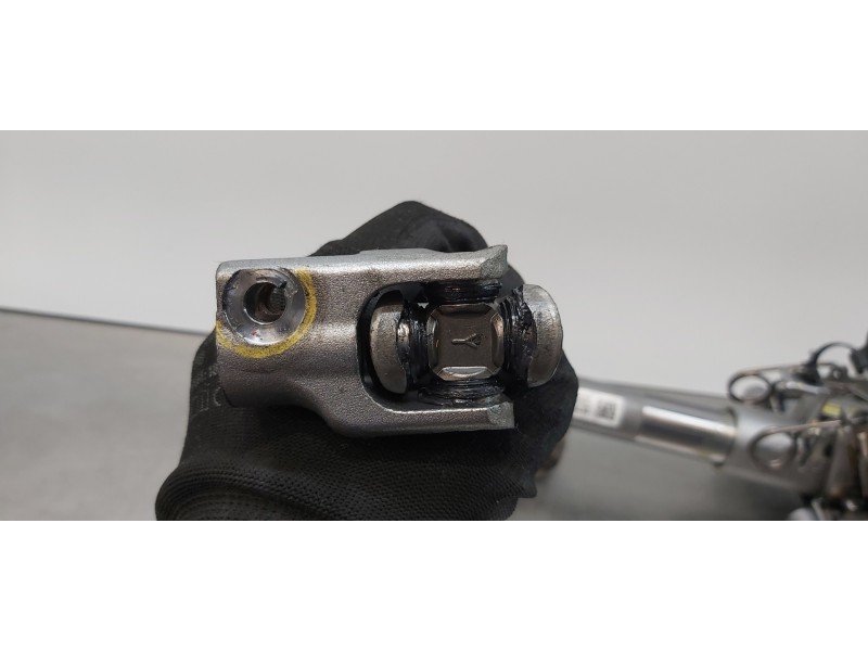 Recambio de columna direccion para hyundai tucson klass 2wd referencia OEM IAM 56310A9000  