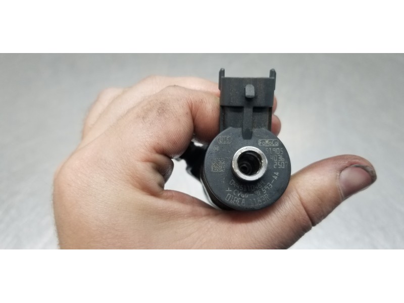 Recambio de inyector para ford tourneo connect titanium referencia OEM IAM CV6Q9F593AA 0445110489 