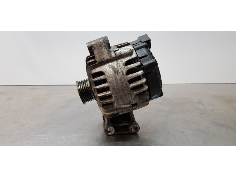 Recambio de alternador para ford c-max titanium referencia OEM IAM AV6N10300HA  