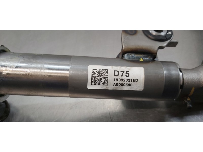 Recambio de columna direccion para hyundai tucson klass 2wd referencia OEM IAM 56310A9000  
