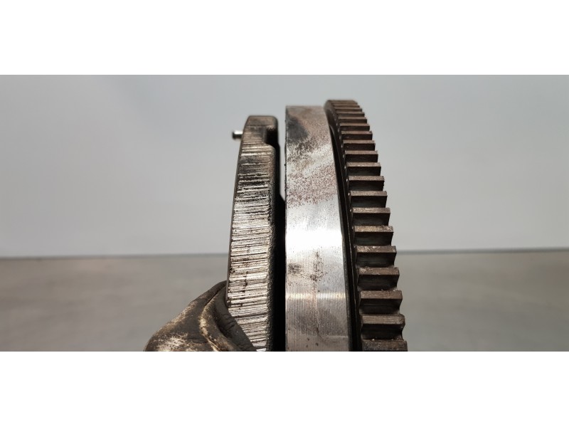 Recambio de volante motor para citroen c4 grand picasso spacetourer referencia OEM IAM 415071510  