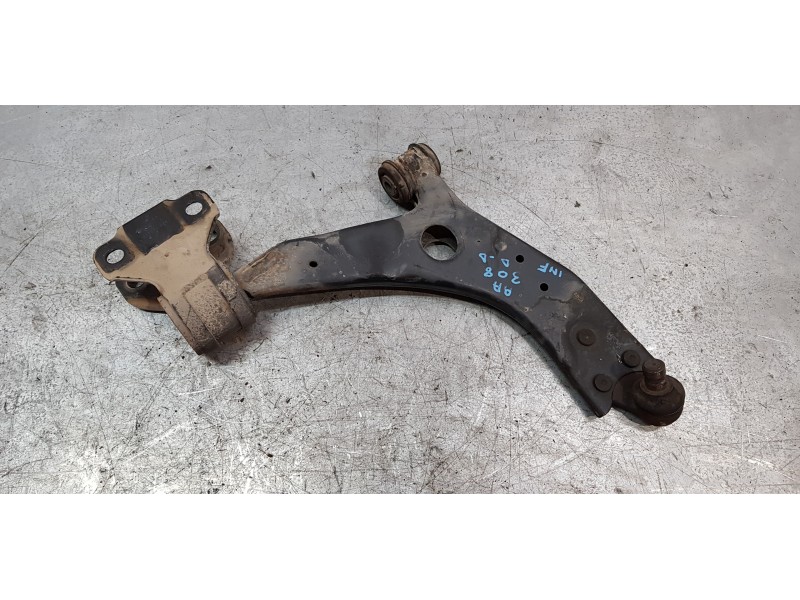 Recambio de brazo suspension inferior delantero derecho para ford c-max titanium referencia OEM IAM BV613A423AAD   Recambio de brazo suspension inferior delantero derecho para ford c-max titanium referencia OEM IAM BV613A423AAD