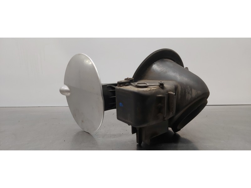 Recambio de tapa exterior combustible para ford focus lim. (cb4) titanium referencia OEM IAM 8M51A27936BA   Recambio de tapa exterior combustible para ford focus lim. (cb4) titanium referencia OEM IAM 8M51A27936BA