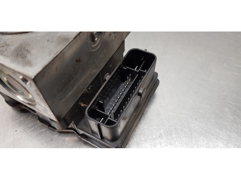 Recambio de abs para ford galaxy (ca1) limited edition referencia OEM IAM 6G912C405AJ   Recambio de abs para ford galaxy (ca1) limited edition referencia OEM IAM 6G912C405AJ